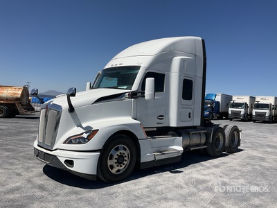 2024 Kenworth T680 6x4 Tractocamion con Dormitorio / تراكتور شاحنة كابينة النوم (ثنائية المحور)