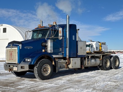 1997 Kenworth T800 6x4 Sleeper Winch Truck
