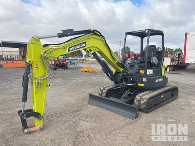 2024 Develon DX55R-7M Mini escavatore (Unused)