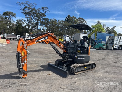 2024 Develon DX27Z-7M Mini Excavator (Unused)