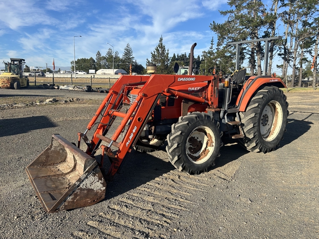 2001 Daedong DK80 2WD Tractor