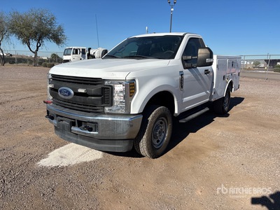 2019 Ford Super Duty F-250 XL 4x4 Service Truck