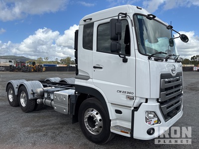 2024 UD Quon CW 25 360 6x4 Crew Cab Kabina i podwozie