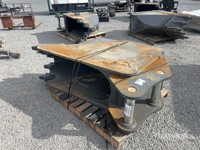 24 in V-Ditching Excavator Bucket - Fits Komatsu PC210