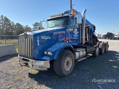 2009 Kenworth T800 6x4 Ciężarówka z wysięgnikiem (Inoperable)
