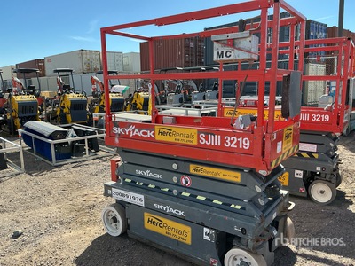 2017 Skyjack 3219 Electric Scissor Lift