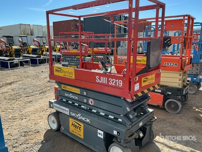2019 Skyjack 3219 Electric Scissor Lift