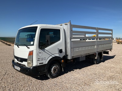 2007 Nissan Cabstar 4x2 Flatbed Truck