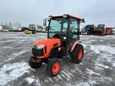 Kubota B3350HSD 4WD Utility Tractor