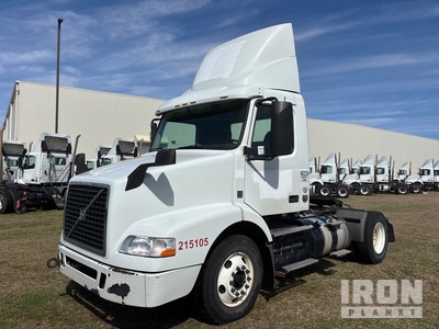 2015 Volvo VNM 4x2 S/A Day Cab Truck Tractor