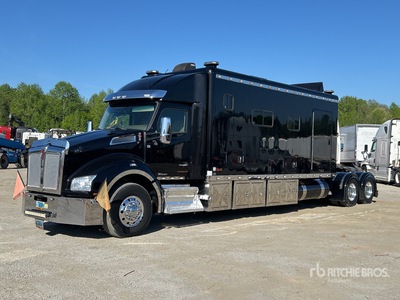 2019 Kenworth T880 6x4 T/A Sleeper Truck Tractor