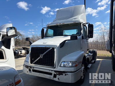 2017 Volvo VNM 6x4 T/A Day Cab Truck Tractor (Inoperable)