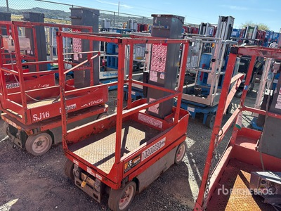 2016 Skyjack SJ12 رافعة عمودية