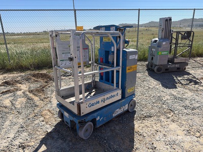 2017 Genie GR-12 Vertical Mast Lift