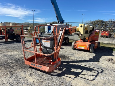 2017 JLG E400AJPN 2WD Electric Articulating Boom Lift