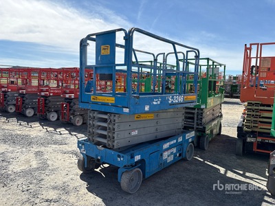 2013 Genie GS3246 Electric Scissor Lift