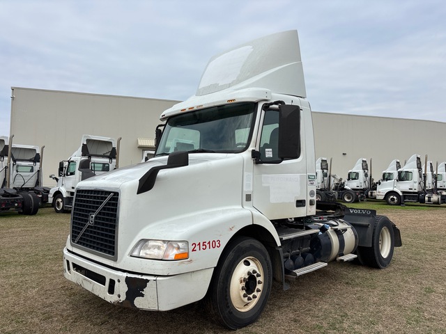2015 Volvo VNM 4x2 S/A Day Cab Truck Tractor