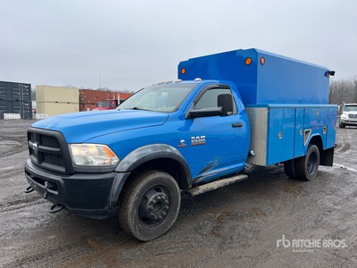 2014 Ram 5500 4x4 Camion de service