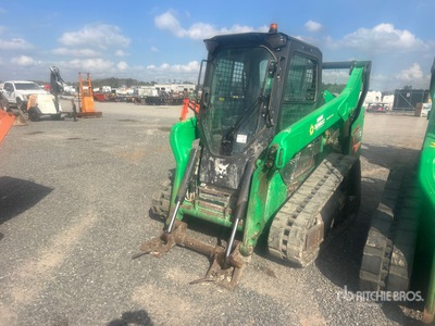 2021 Bobcat T76 Two-Speed High Flow を見 Compact Track Loader
