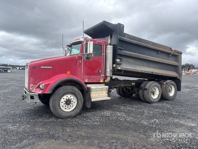 2006 Kenworth T800 6x4 T/A Dump Truck