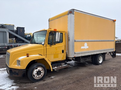 1999 Freightliner FL50 Business class 4x2 شاحنة فان