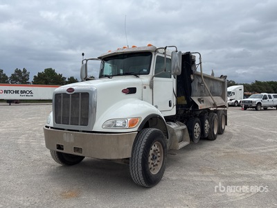 2020 Peterbilt 348 10x4 Camion à benne quatre essieux