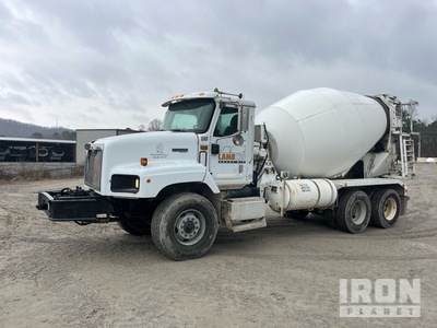 2007 International PayStar 5600i 6x4 Mixer Truck