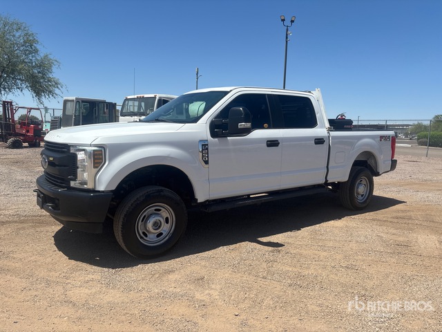 2018 Ford F-250 XL 4x4 Crew Cab Pickup