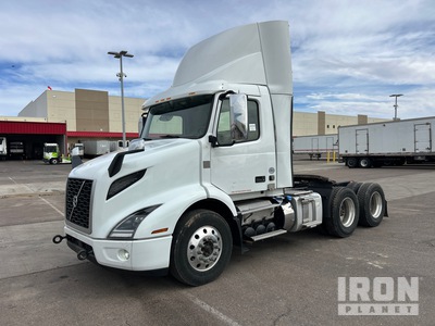 2020 Volvo VNR 6x4 Cabeza Tractora Cabina Corta