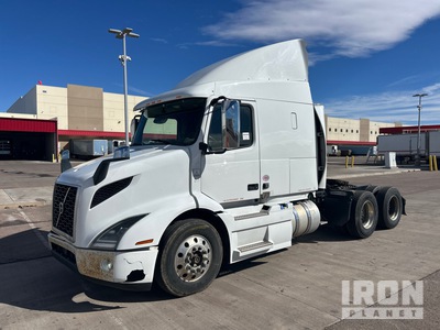 2020 Volvo VNR 6x4 3- Achs Sattelzugmaschine mit Schlafkabine