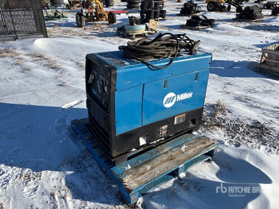 Miller Bobcat 250 Soudeuse à moteur