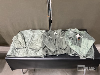 (95) Extreme Cold Weather Liners & (52) Cold Weather Jackets