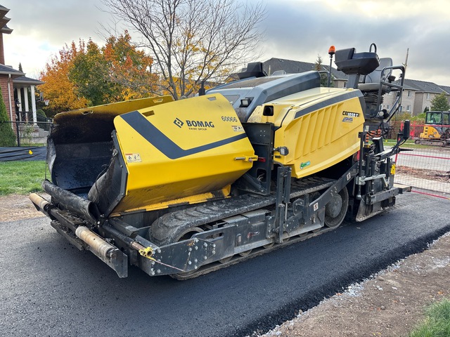 2020 Bomag CR1030T Track Asphalt Paver