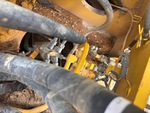 Hydraulics with Hydraulic Center Swivel