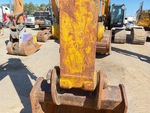 v2 Chassis - Excavator with Pin and Bushings Stick to Bucket