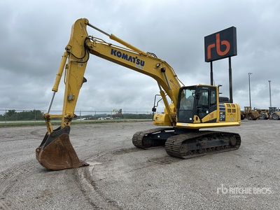 2021 Komatsu PC210LC-11 Tracked Excavator
