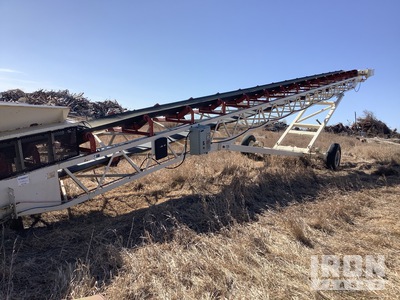 2006 Superior 30X70PRSC 30 in x 70 ft Portable Stacking Taśmociąg