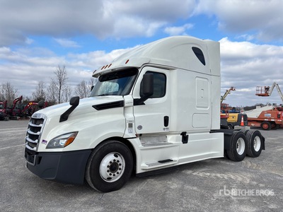 2020 Freightliner Cascadia 126 6x4 T/A Sleeper Truck Tractor