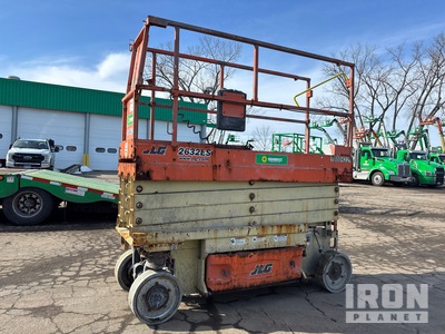 2016 JLG 2632ES Electric Scissor Lift (Inoperable)