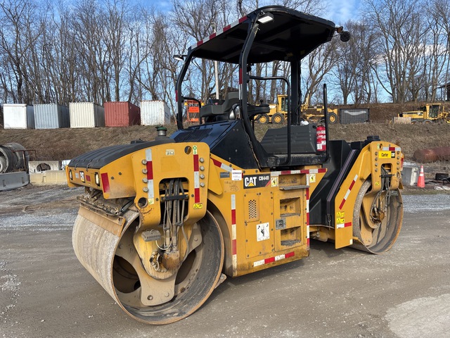 2015 Cat CB44B Double Drum Roller