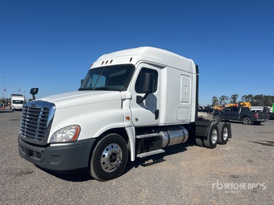 2018 Freigthliner Cascadia 125 6x4 Sleeper Prime Mover