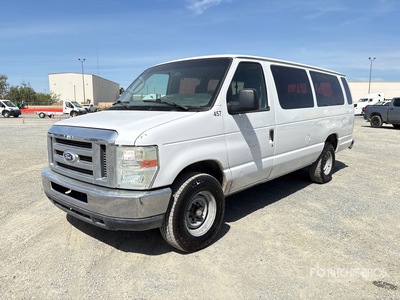 2014 Ford E-350 11 Passenger Van