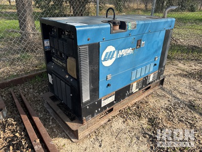 Miller Big Blue 450 Duo CST 280 A Skid-Mounted Multi-Process Soldadora motorizada