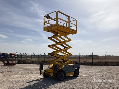 2005 Haulotte Compact 12DX 4x4 Diesel Elevador de tijera