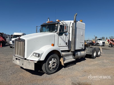 2012 Kenworth T800 6x4 تراكتور شاحنة نهارية (ثنائية المحور)