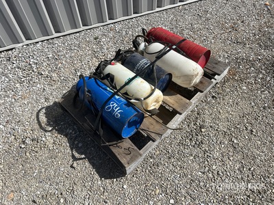 Quantity of (5) pump sprayers