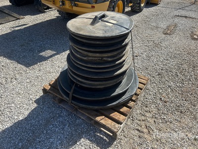 Quantity of (12) 24 in-42 in Pipe Night Plugs