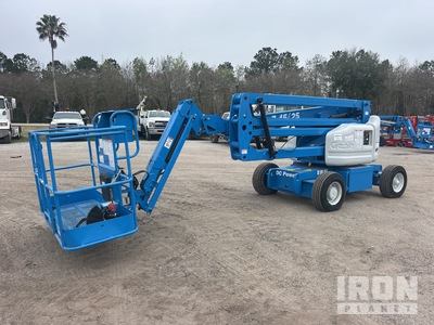 2013 Genie Z-45/25J 2WD Electric Articulating Boom Lift