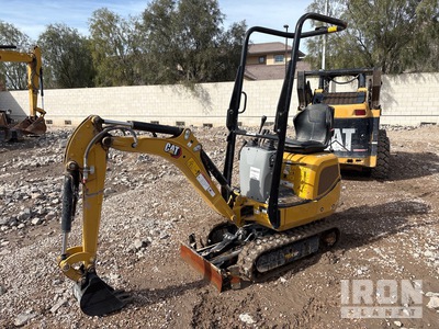 2023 Cat 300.9D Mini Excavadora