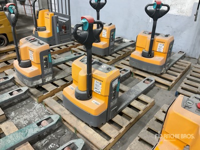 2020 Jungheinrich EJEM15 Montacargas Electrico de Patin / Pallet Jack
